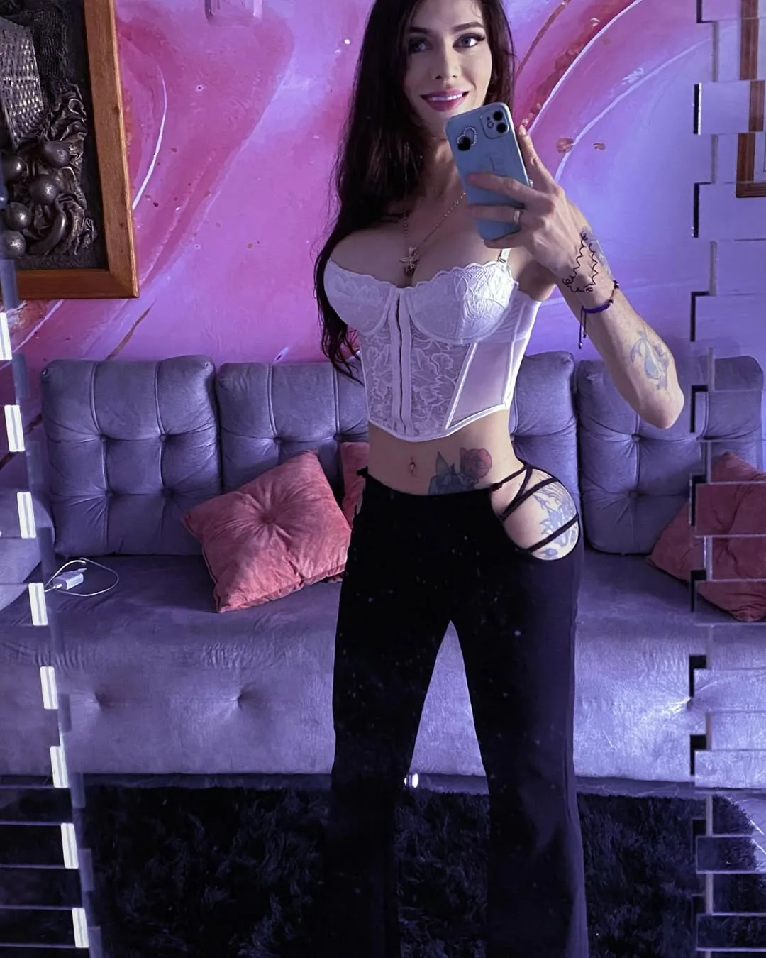 Clara escort London