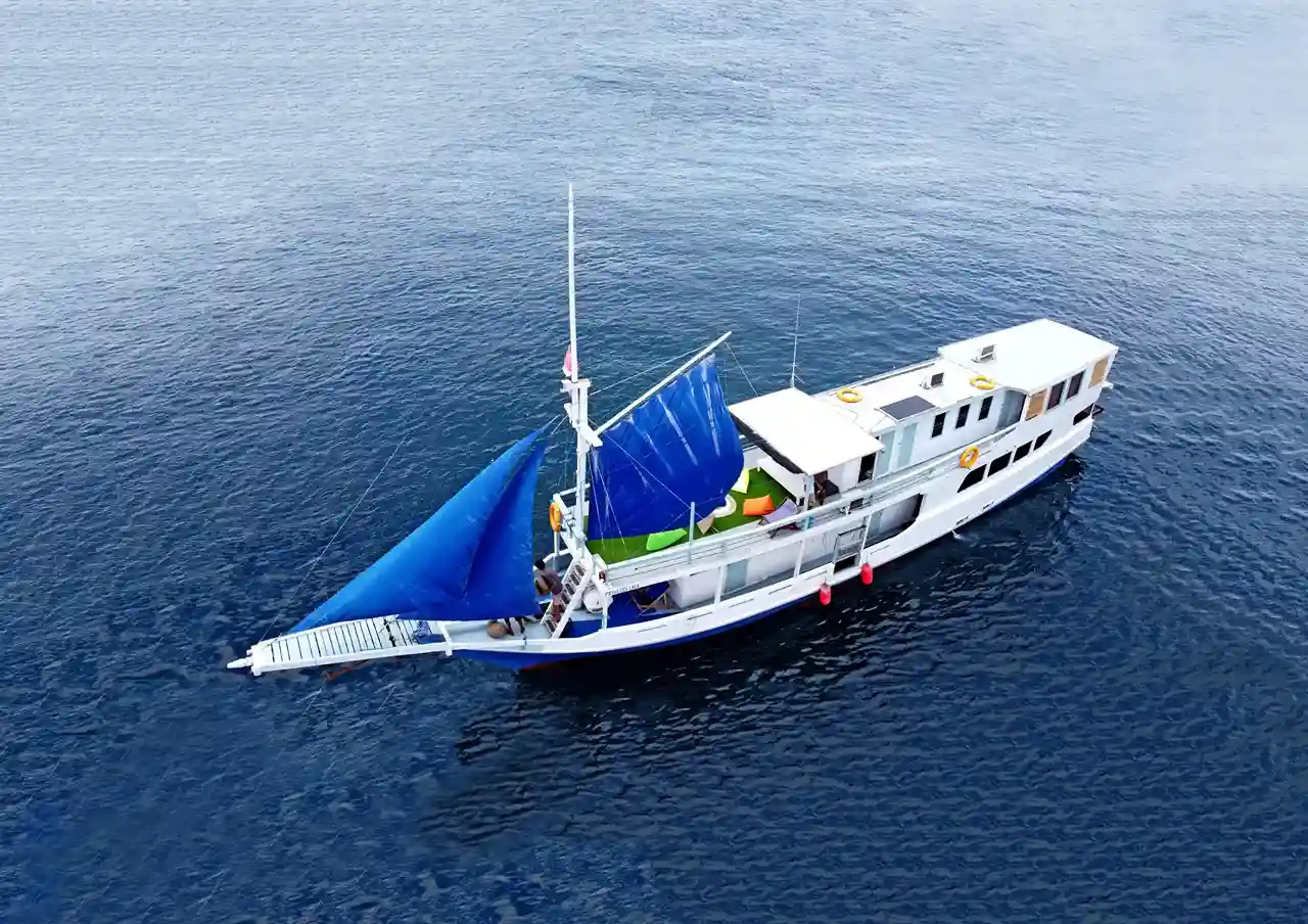phinisi superior 3D2N