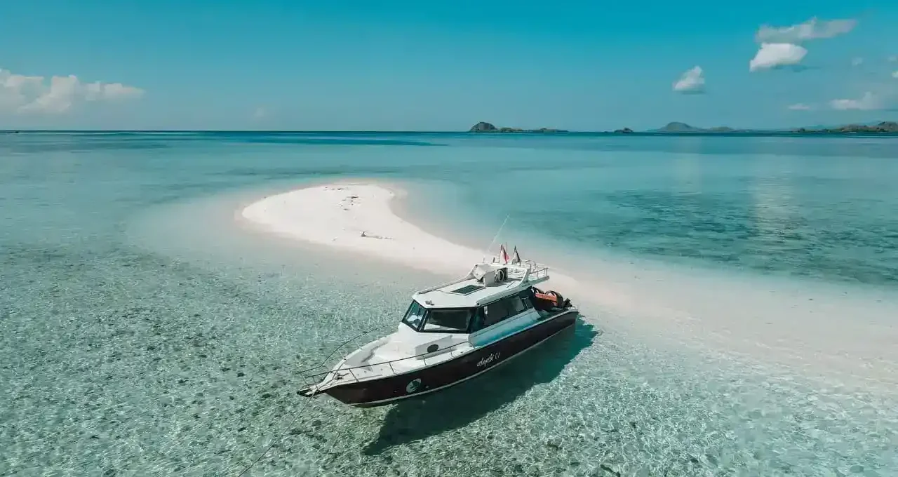 Speedboat Paket Tour Labuan Bajo 1 hari
