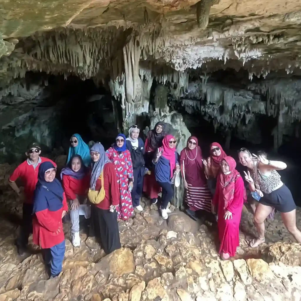 foto goa rangko labuan bajo