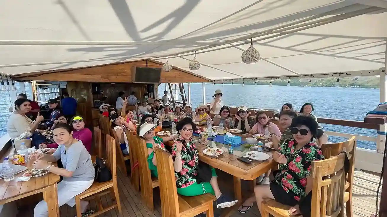 Private Trip Labuan Bajo 3 hari 2 malam