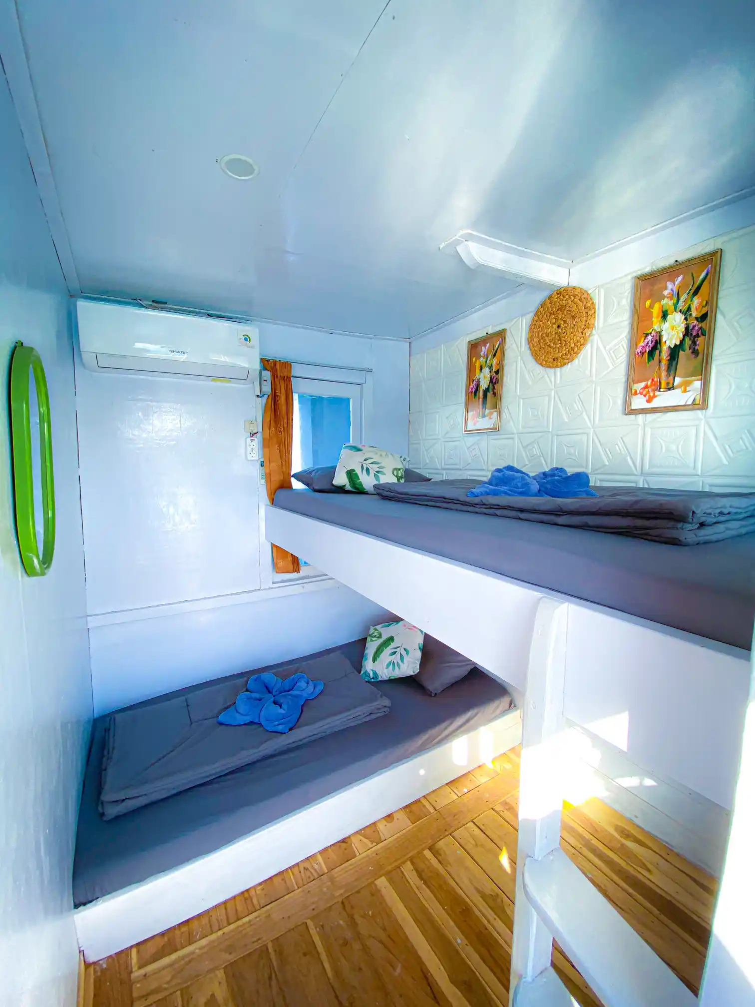 Cabin 6 princes lala