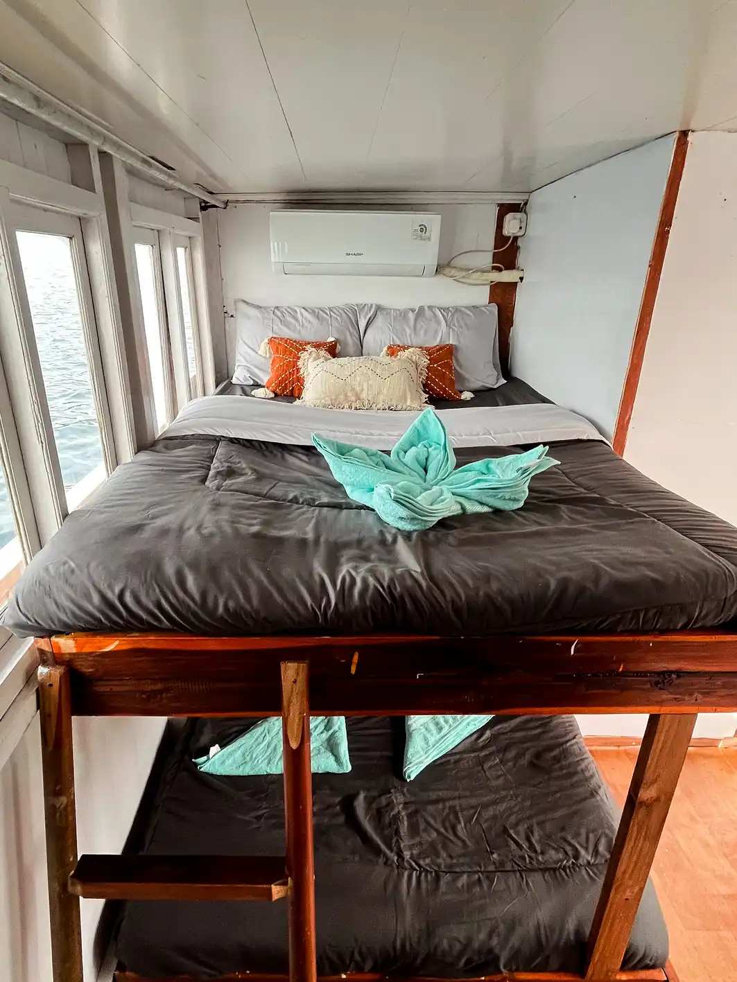 Share Cabin Nusantara Karya